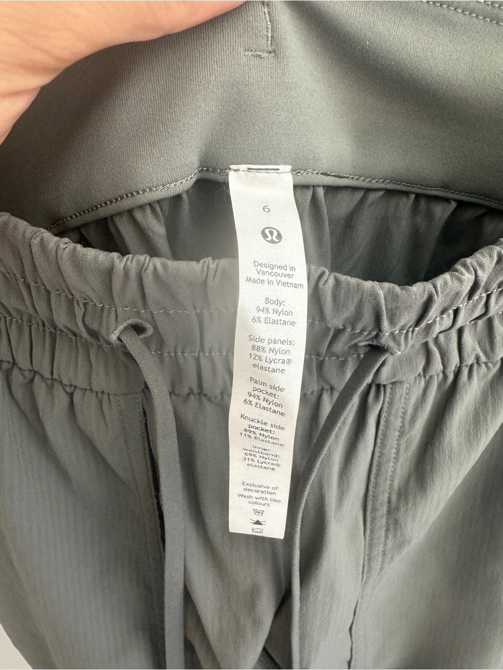 Lululemon beyond the studio joggers - Picture 3 of 4